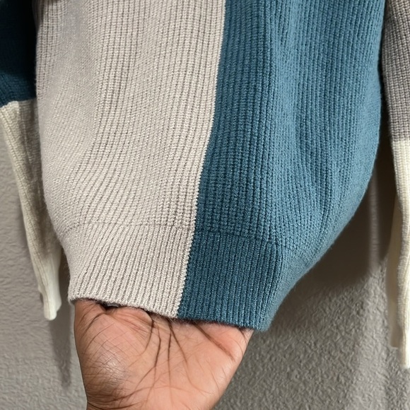 Pink Lily Women’s Sweater Crew Neck Block Design Long Sleeve Cream Gray Blue SzM - Picture 5 of 9